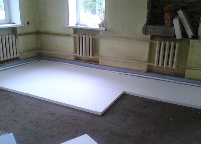 Теплый пол под ламинат на бетонный пол: нюансы проектирования + подробный монтажный инструктаж