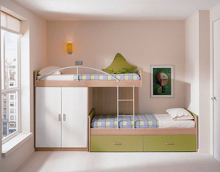 Детские двухъярусные кровати - примеры конструкций и особенности их расположения