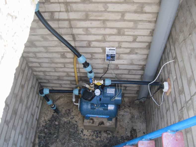 Давление в системе водоснабжения частного дома: специфика автономных систем + способы нормализации давления